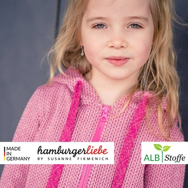Albstoffe Hamburger Liebe "Knit Knit Wanderlust" Bio-Jacquard-Jersey altrosa 0,5m x 135cm Anwendungsbeispiel Nähbeispiel Hoodie Jacke